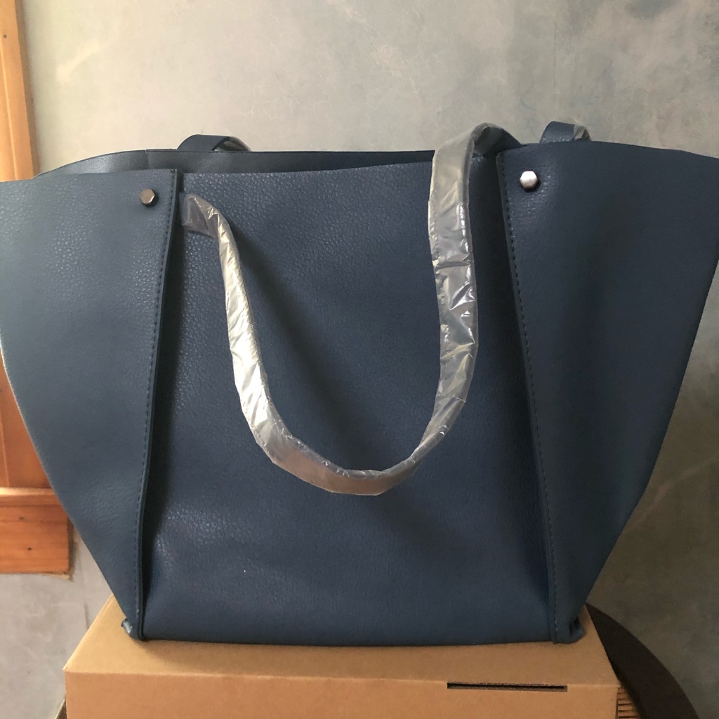 Nm Tote